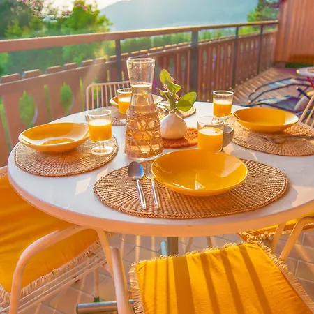 Mountain View Balcony Et Comfort *