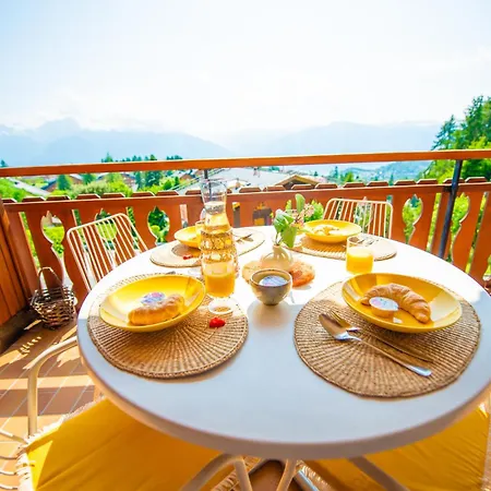 Mountain View Balcony Et Comfort Apartamento *