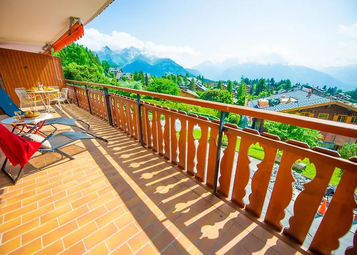 Mountain View Balcony Et Comfort *