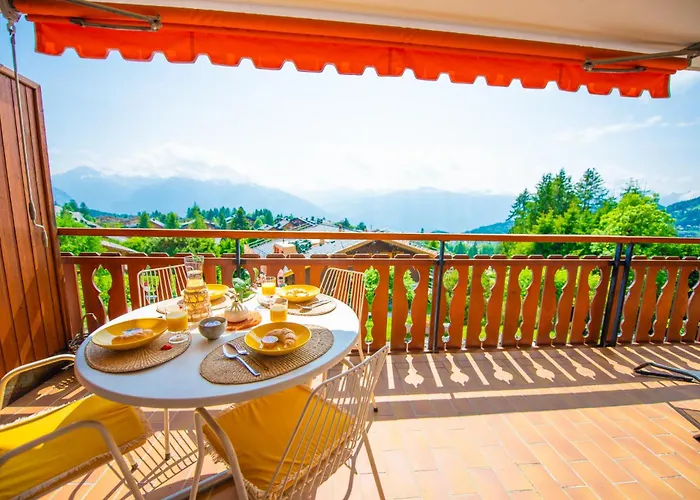 Mountain View Balcony Et Comfort