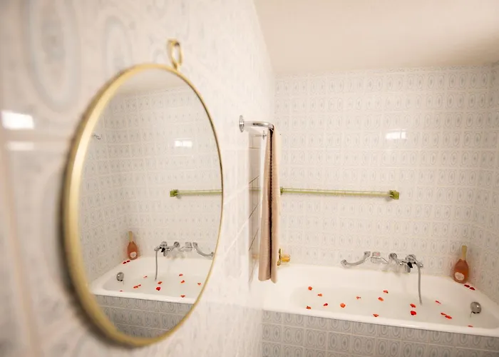 Mountain View Balcony Et Comfort